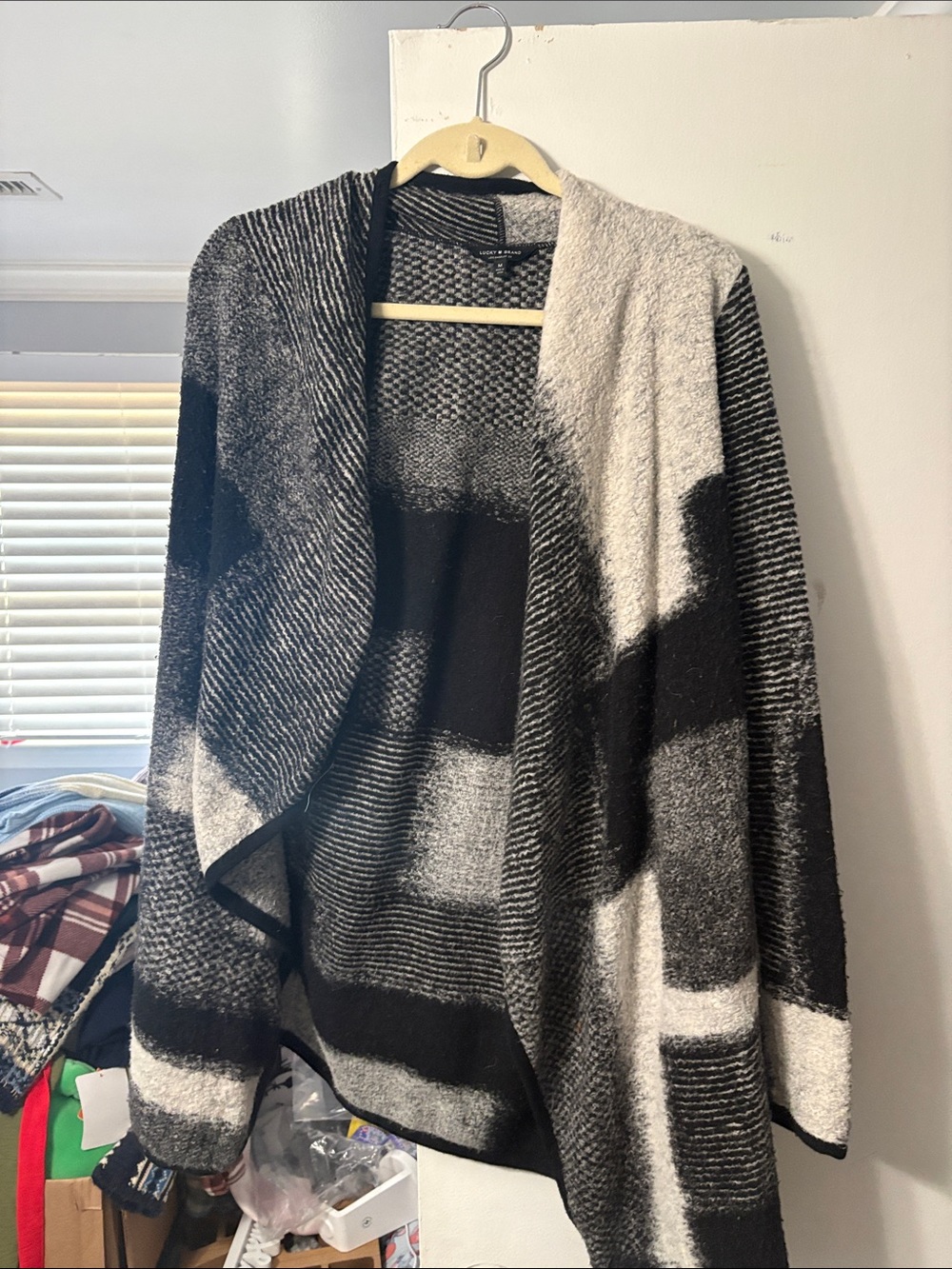 Lucky Brand Black and White Open-Front Geometric Cardigan